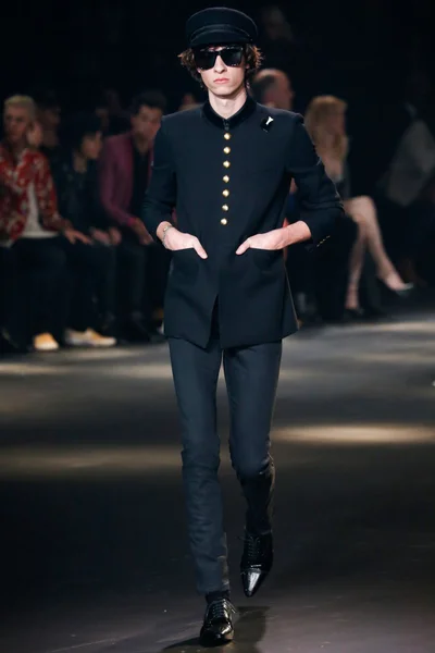 Look 21
